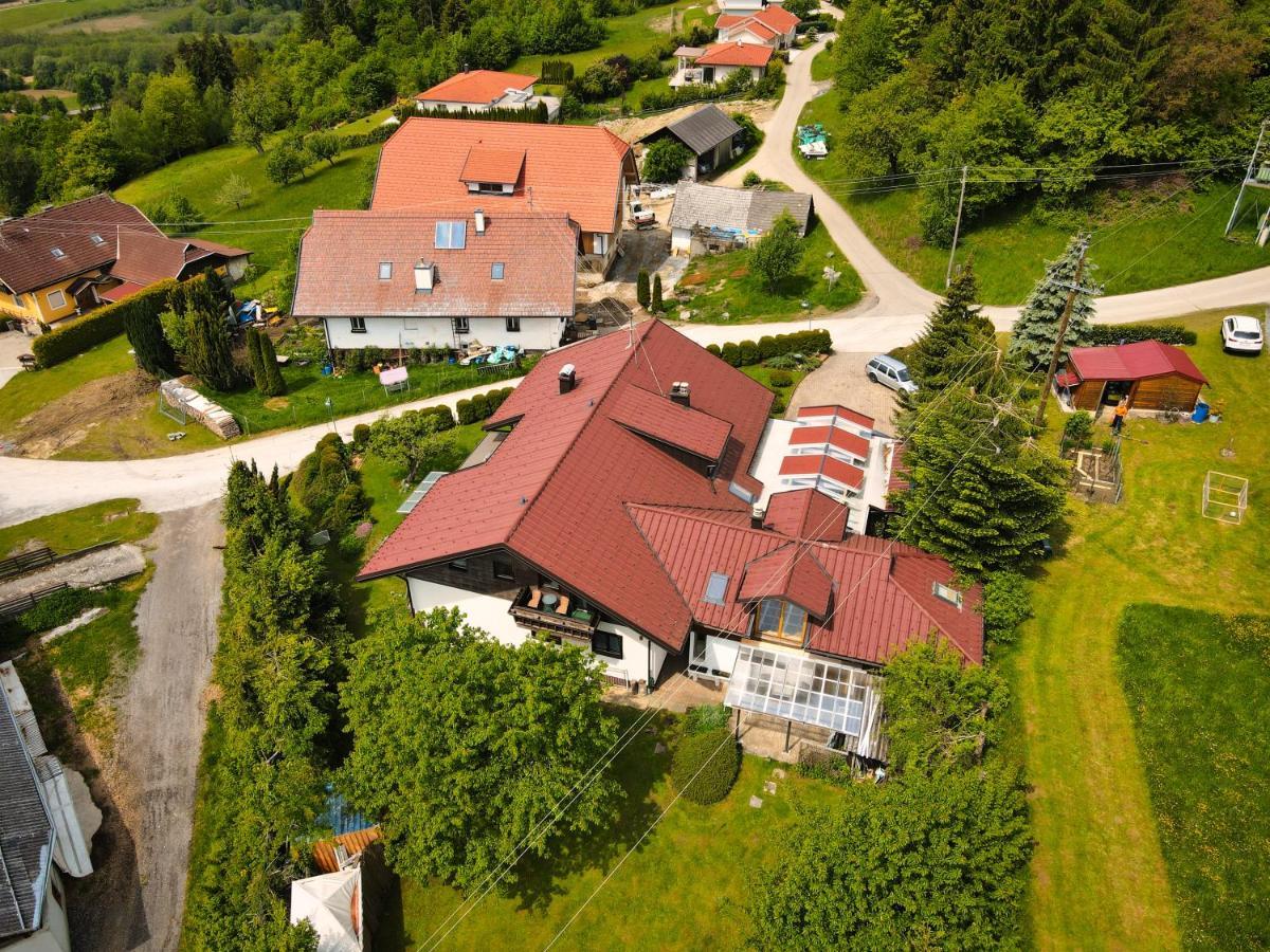 Gaestehaus Auf Der Hoehe 코이차흐 암 제 외부 사진