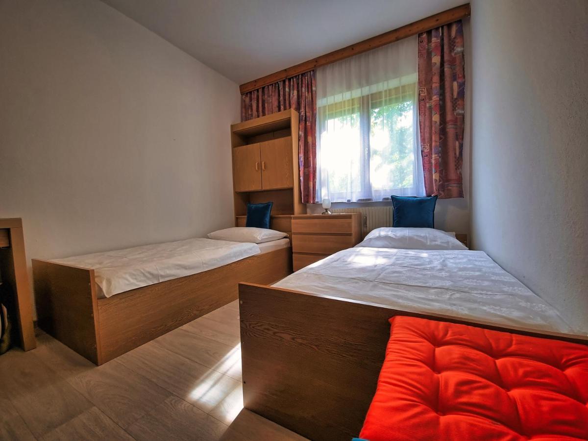 Gaestehaus Auf Der Hoehe 코이차흐 암 제 외부 사진