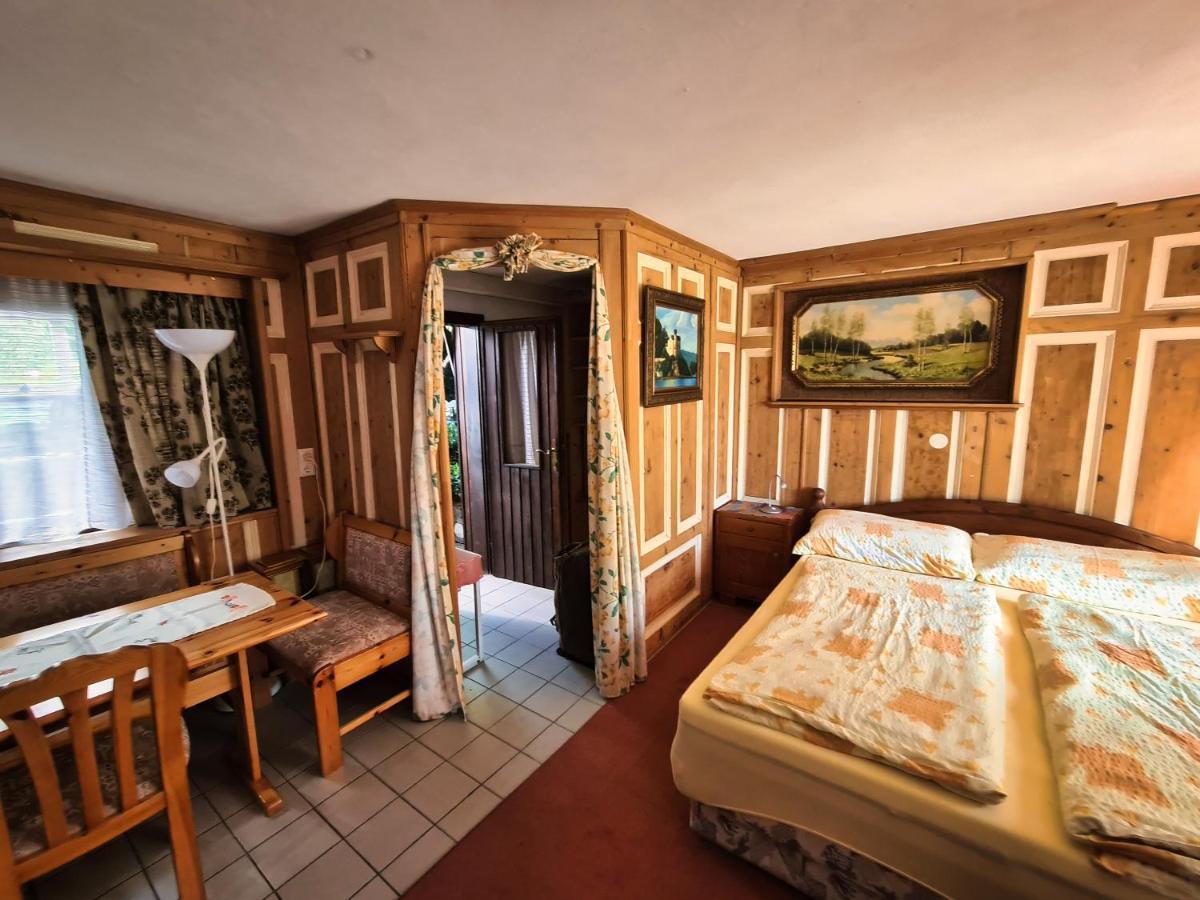 Gaestehaus Auf Der Hoehe 코이차흐 암 제 외부 사진